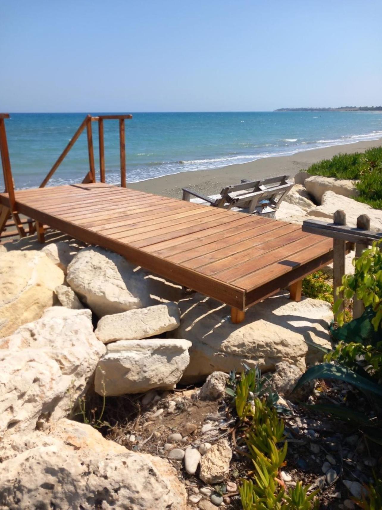 Beachfront Villa Carpe Diem Κίτι Εξωτερικό φωτογραφία